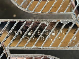 bontott SUZUKI SX4 Első Embléma