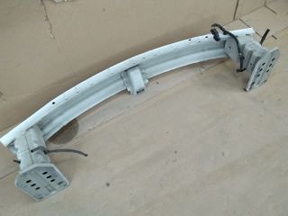 bontott SUZUKI SX4 Első Lökhárító Merevítő (Fém)