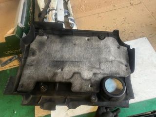 bontott SUZUKI SX4 Felső Hűtőburkolat