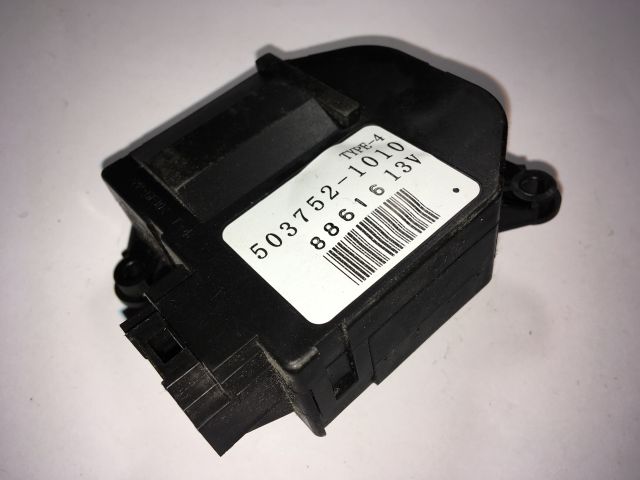 bontott SUZUKI SX4 Fűtés Állító Motor