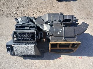 bontott SUZUKI SX4 Fűtés Box