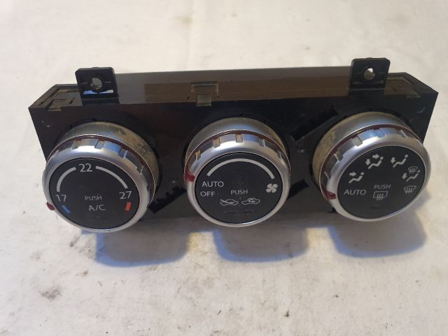 bontott SUZUKI SX4 Fűtéskapcsoló (digit klímás)