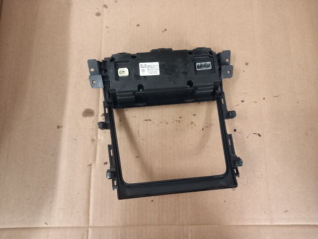 bontott SUZUKI SX4 Fűtéskapcsoló (digit klímás)