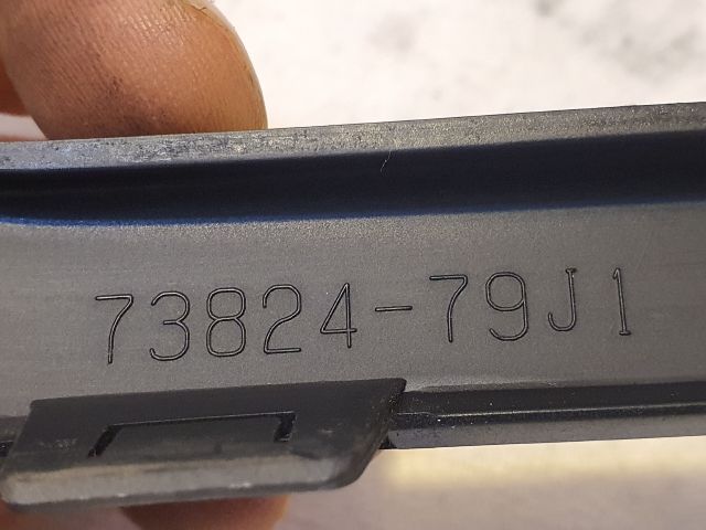 bontott SUZUKI SX4 Fűtéskapcsoló Keret