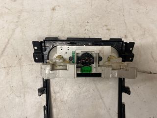 bontott SUZUKI SX4 Fűtéskapcsoló (manuális klímás)