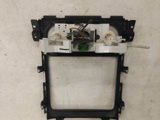 bontott SUZUKI SX4 Fűtéskapcsoló (manuális klímás)