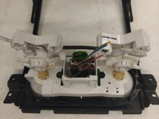 bontott SUZUKI SX4 Fűtéskapcsoló (manuális klímás)