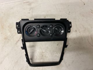 bontott SUZUKI SX4 Fűtéskapcsoló (manuális klímás)