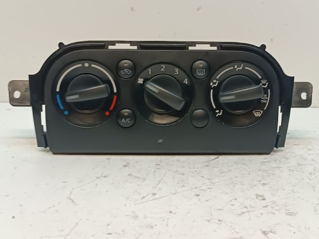 bontott SUZUKI SX4 Fűtéskapcsoló (manuális klímás)