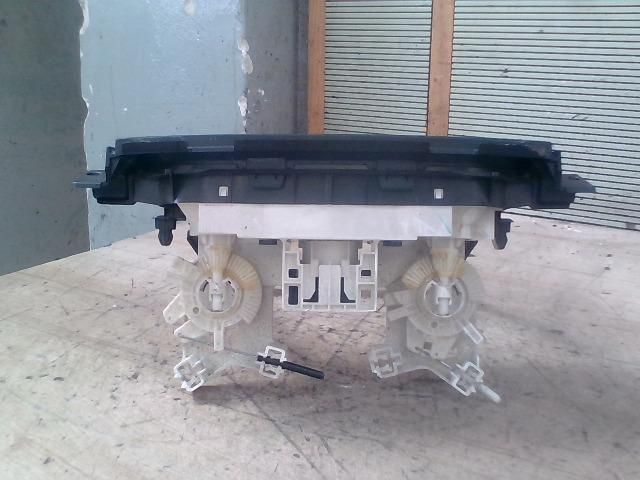 bontott SUZUKI SX4 Fűtéskapcsoló