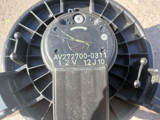 bontott SUZUKI SX4 Fűtőmotor (Klímás)