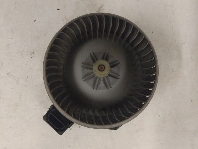 bontott SUZUKI SX4 Fűtőmotor (Klímás)