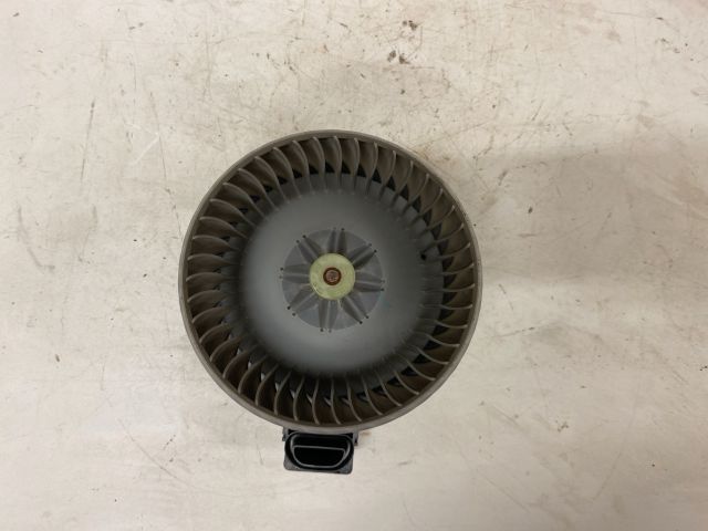 bontott SUZUKI SX4 Fűtőmotor (Klímás)