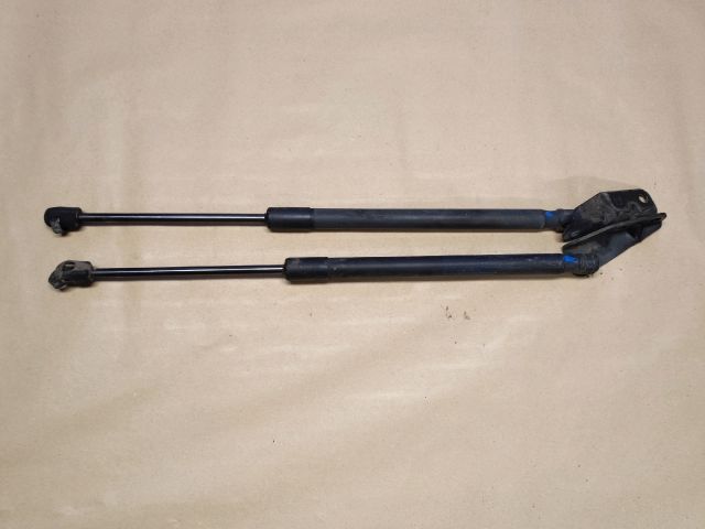 bontott SUZUKI SX4 Gázrugós Kitámasztó Teleszkóp Pár Csomagtérajtó