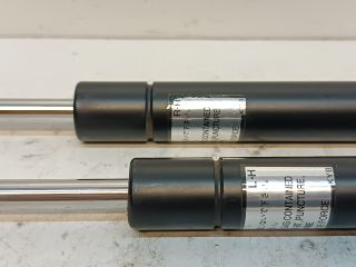 bontott SUZUKI SX4 Gázrugós Kitámasztó Teleszkóp Pár Csomagtérajtó