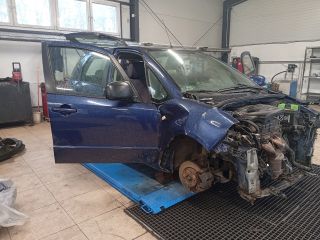 bontott SUZUKI SX4 Hátsó Ablaktekerő Kar
