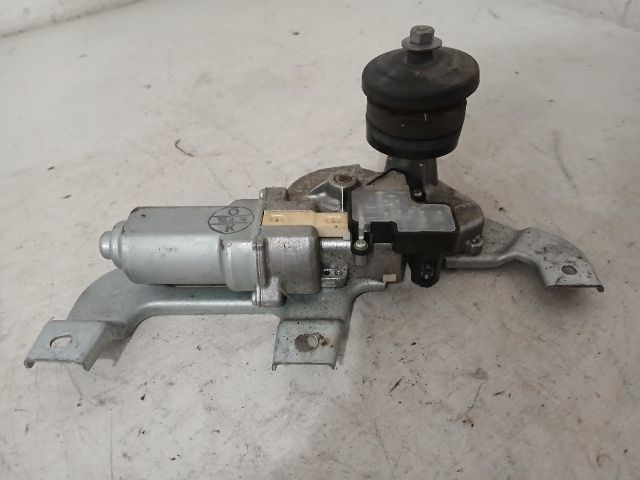 bontott SUZUKI SX4 Hátsó Ablaktörlő Motor