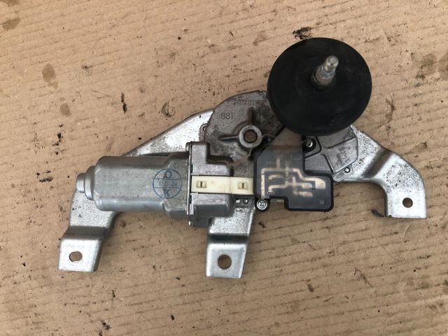 bontott SUZUKI SX4 Hátsó Ablaktörlő Motor