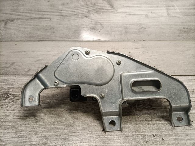 bontott SUZUKI SX4 Hátsó Ablaktörlő Motor