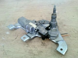 bontott SUZUKI SX4 Hátsó Ablaktörlő Motor