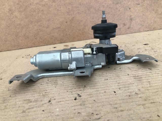 bontott SUZUKI SX4 Hátsó Ablaktörlő Motor