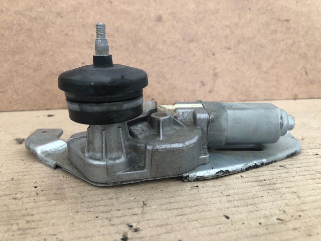 bontott SUZUKI SX4 Hátsó Ablaktörlő Motor