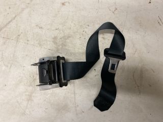 bontott SUZUKI SX4 Hátsó középső Biztonsági Öv