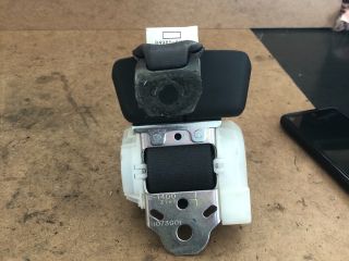 bontott SUZUKI SX4 Hátsó középső Biztonsági Öv