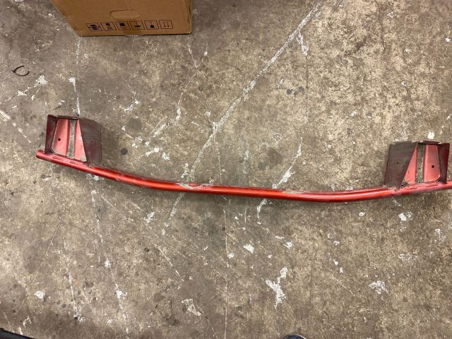 bontott SUZUKI SX4 Hátsó Lökhárító Merevítő (Fém)