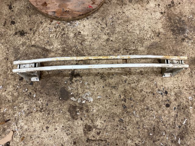 bontott SUZUKI SX4 Hátsó Lökhárító Merevítő (Fém)