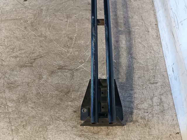 bontott SUZUKI SX4 Hátsó Lökhárító Merevítő (Fém)