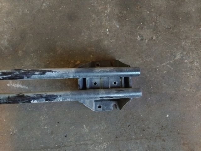 bontott SUZUKI SX4 Hátsó Lökhárító Merevítő (Fém)