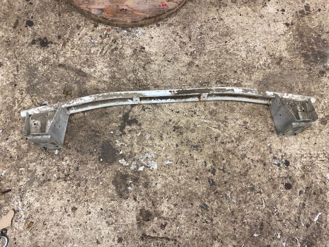 bontott SUZUKI SX4 Hátsó Lökhárító Merevítő (Fém)