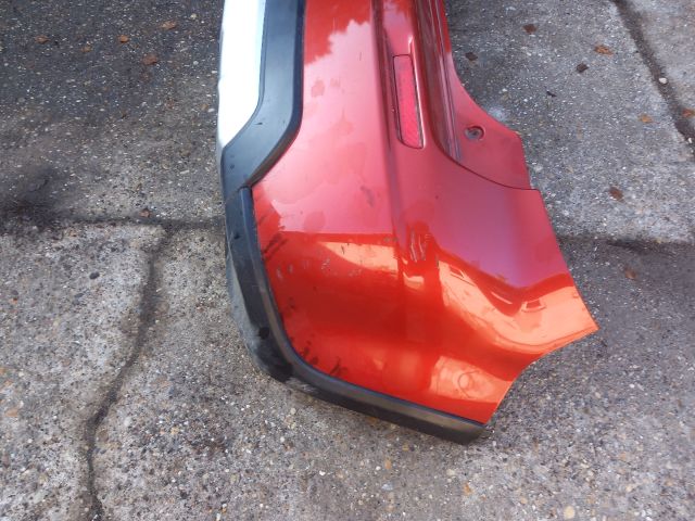 bontott SUZUKI SX4 Hátsó Lökhárító (Részeivel)