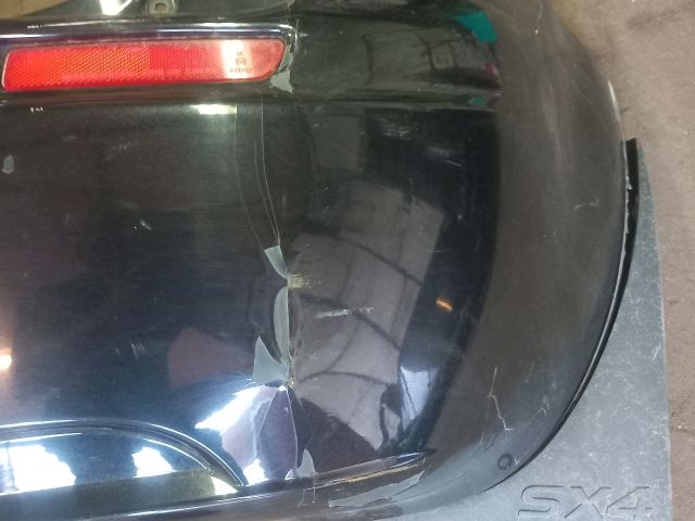 bontott SUZUKI SX4 Hátsó Lökhárító (Részeivel)