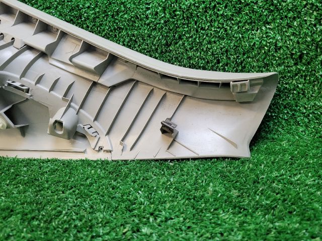 bontott SUZUKI SX4 Jobb A Oszlop Burkolat