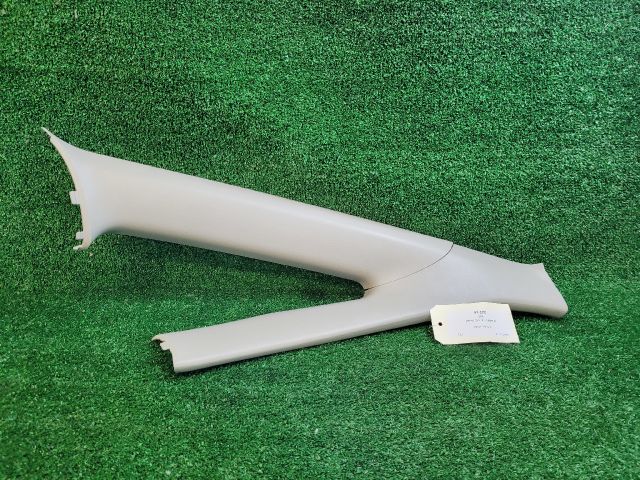 bontott SUZUKI SX4 Jobb A Oszlop Burkolat