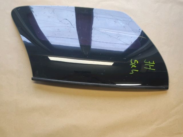 bontott SUZUKI SX4 Jobb C Oszlop Oldalablak Üveg