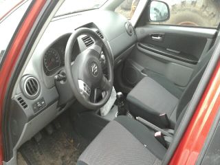 bontott SUZUKI SX4 Jobb első Ablak