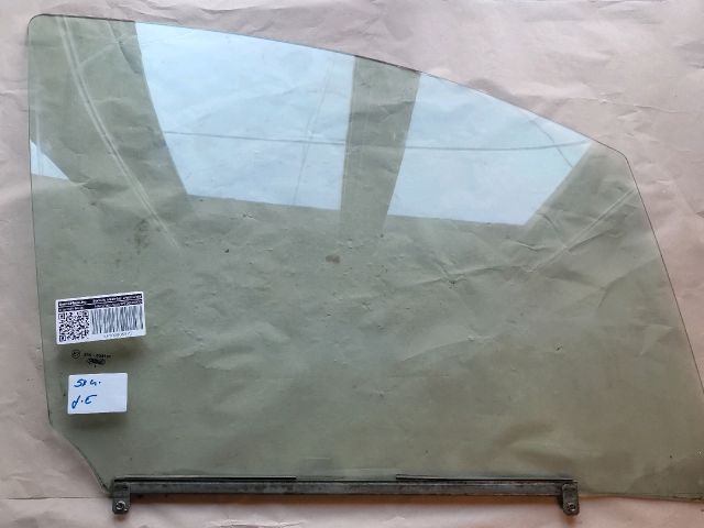 bontott SUZUKI SX4 Jobb első Ablak