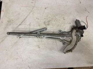 bontott SUZUKI SX4 Jobb első Ablakemelő Motor