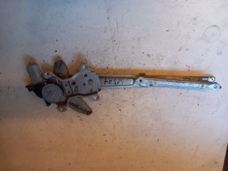 bontott SUZUKI SX4 Jobb első Ablakemelő Motor