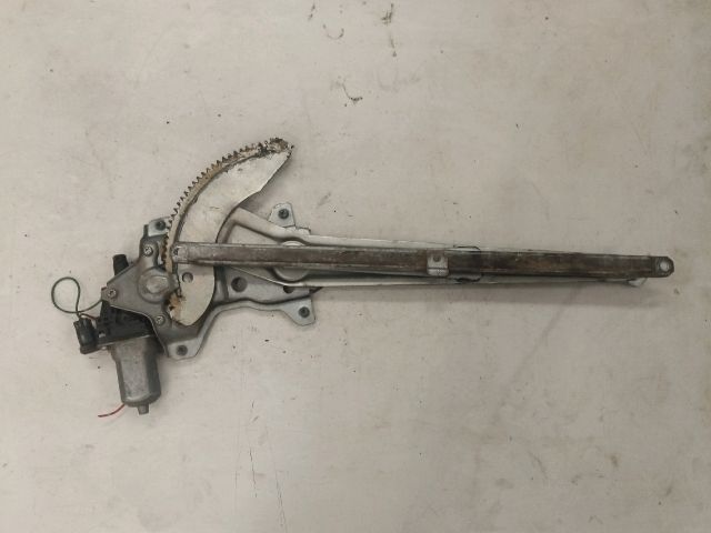 bontott SUZUKI SX4 Jobb első Ablakemelő Motor