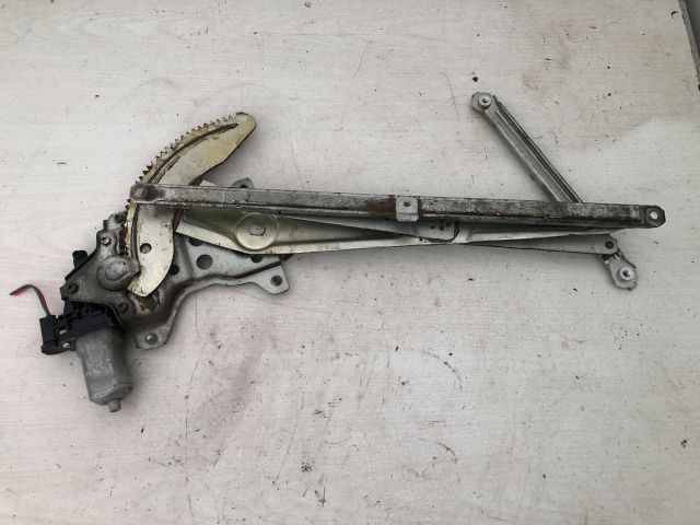 bontott SUZUKI SX4 Jobb első Ablakemelő Szerkezet (Elektromos)