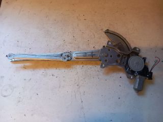 bontott SUZUKI SX4 Jobb első Ablakemelő Szerkezet (Elektromos)