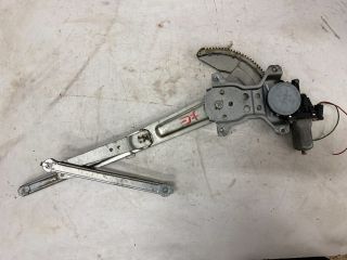 bontott SUZUKI SX4 Jobb első Ablakemelő Szerkezet (Elektromos)