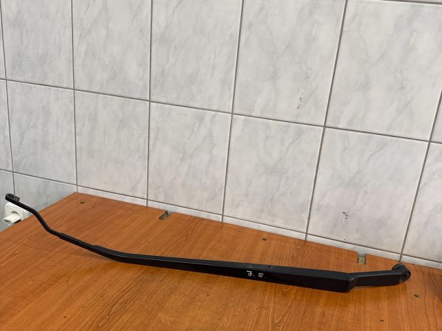 bontott SUZUKI SX4 Jobb első Ablaktörlő Kar