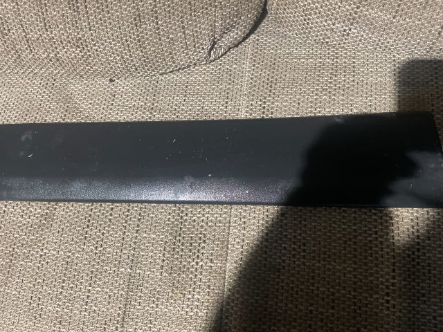 bontott SUZUKI SX4 Jobb első Ajtó Díszléc