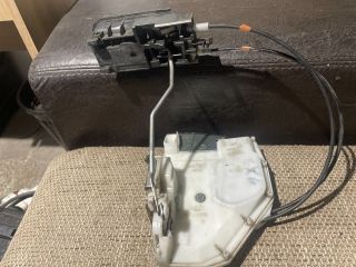 bontott SUZUKI SX4 Jobb első Ajtózár