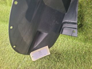 bontott SUZUKI SX4 Jobb első Dobbetét (Kerékjárati, Műanyag)